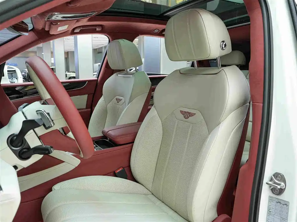 Bentley Bentayga Hybrid 2024 2023 3.0T PHEV