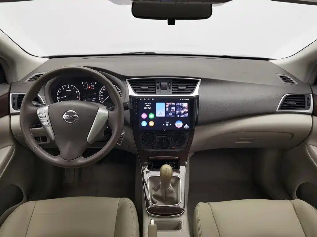 Фото 5 - Nissan Sylphy