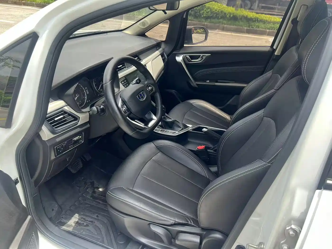 Geely Vision X3 2021 2020 1.5L CVT Premium