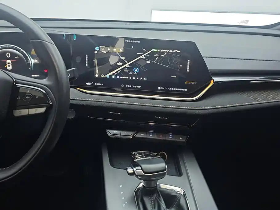 Changan Oshan X5 PLUS 2023 2023 Facelift 1.5T DCT Pioneer