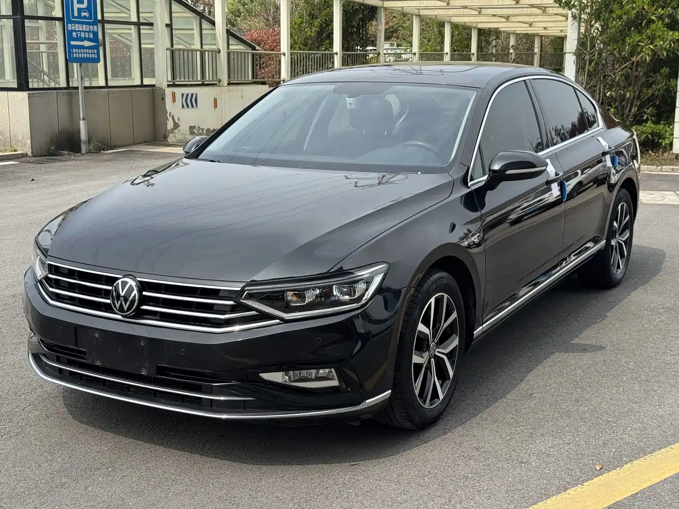 Фотография VOLKSWAGEN MAGOTAN