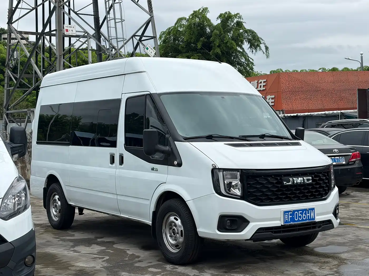 Jiangling JMC Fushun 2023 2023 2.0T Manual Medium Wheelbase Medium Roof Commercial Multi-Purpose Vehicle 6-Seater