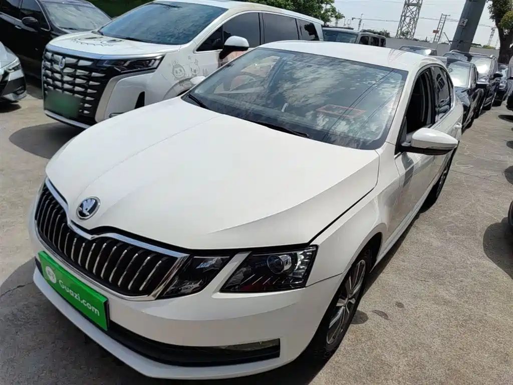 SKODA OCTAVIA
