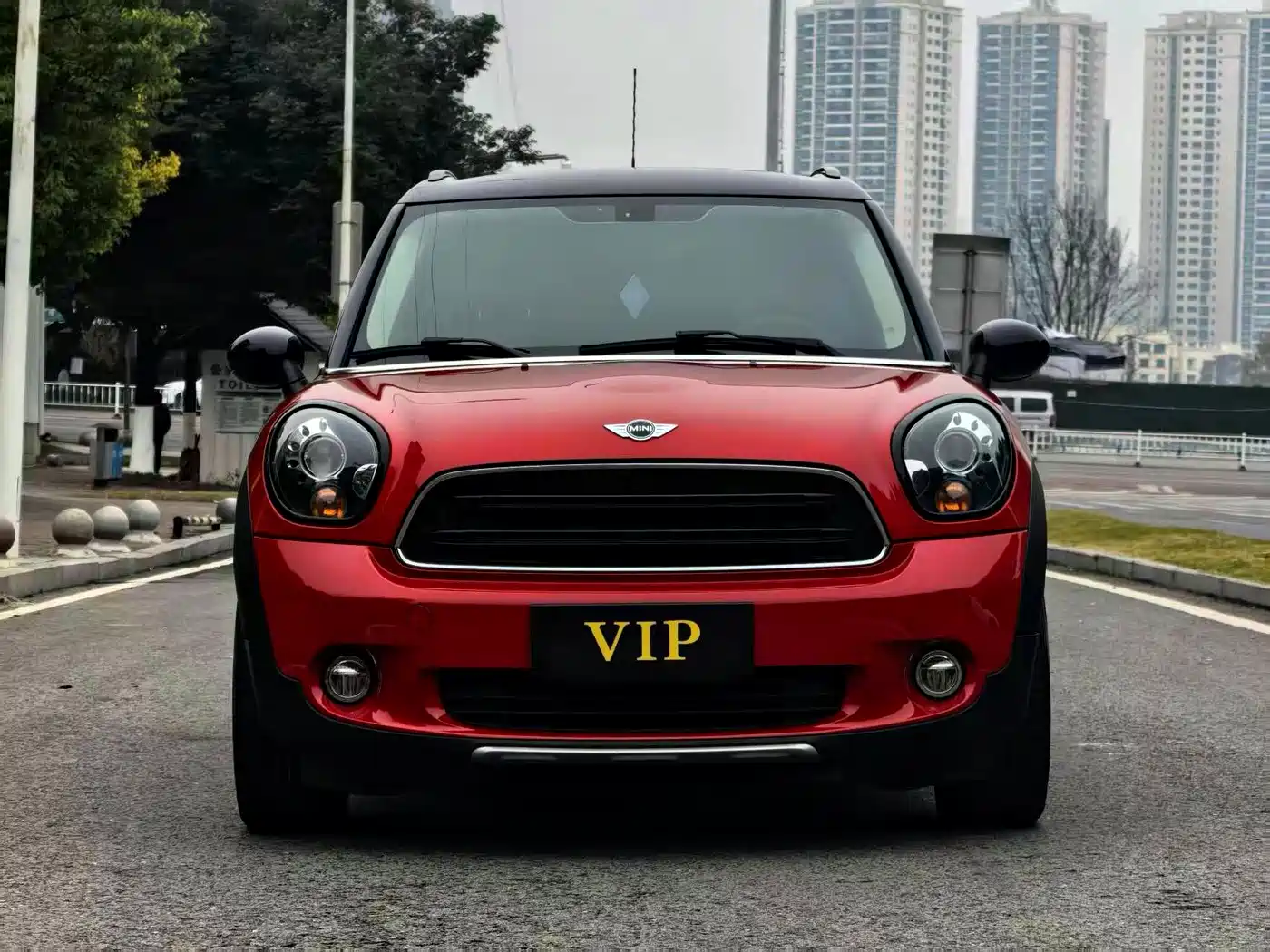 MINI COUNTRYMAN