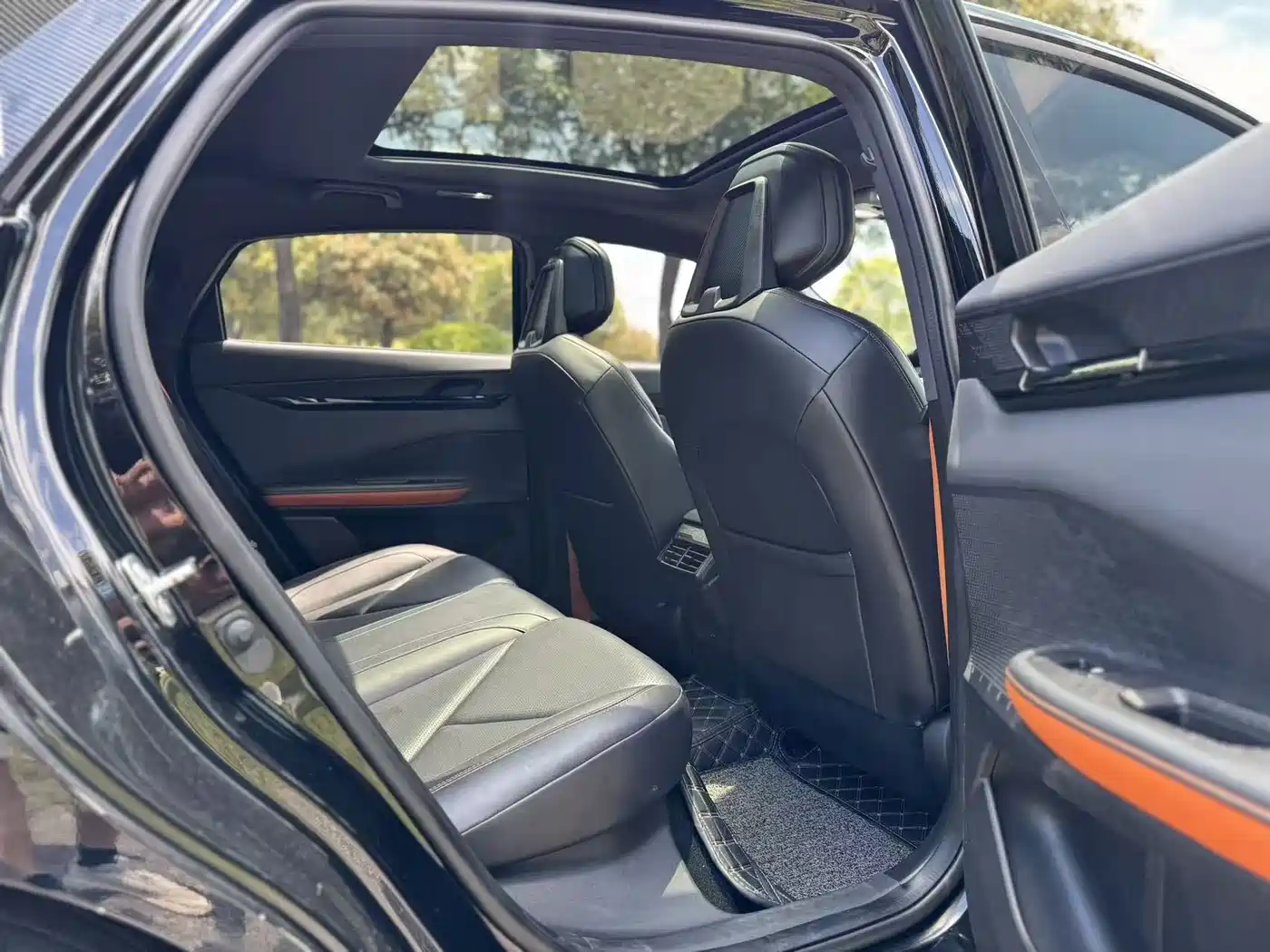 Changan UNI-V 2022 2022 1.5T Smart Pilot Edition