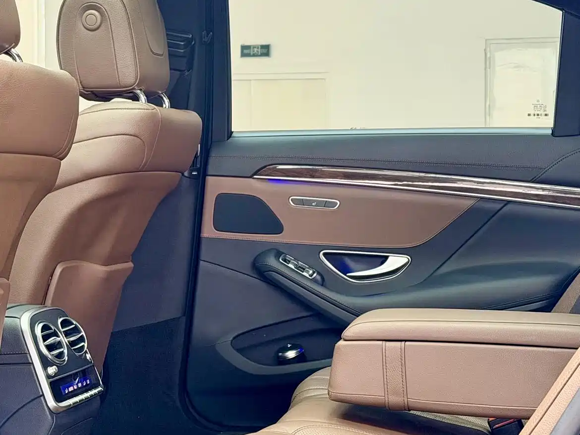 Mercedes-Benz S-Class 2014 S 320 L Business фото 9