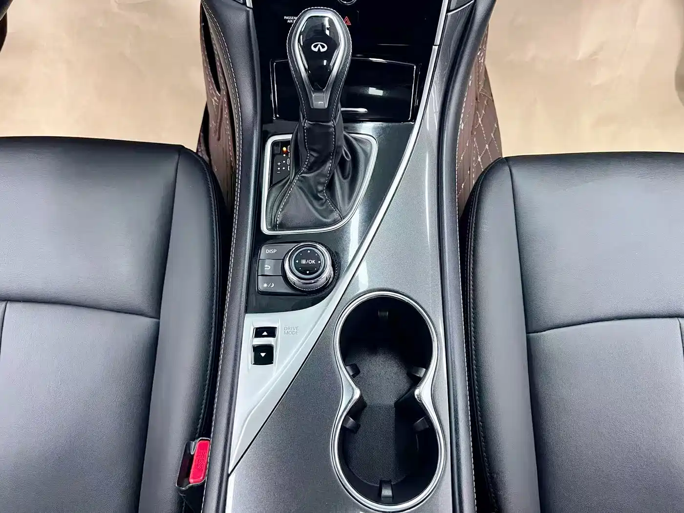 Infiniti Q50L 2020 2018 2.0T Comfort (China VI)