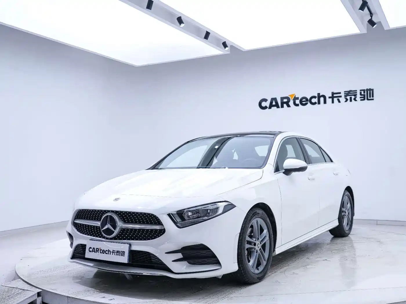 Mercedes-Benz A-Class 2022 A 180 L Sport Sedan фото 12