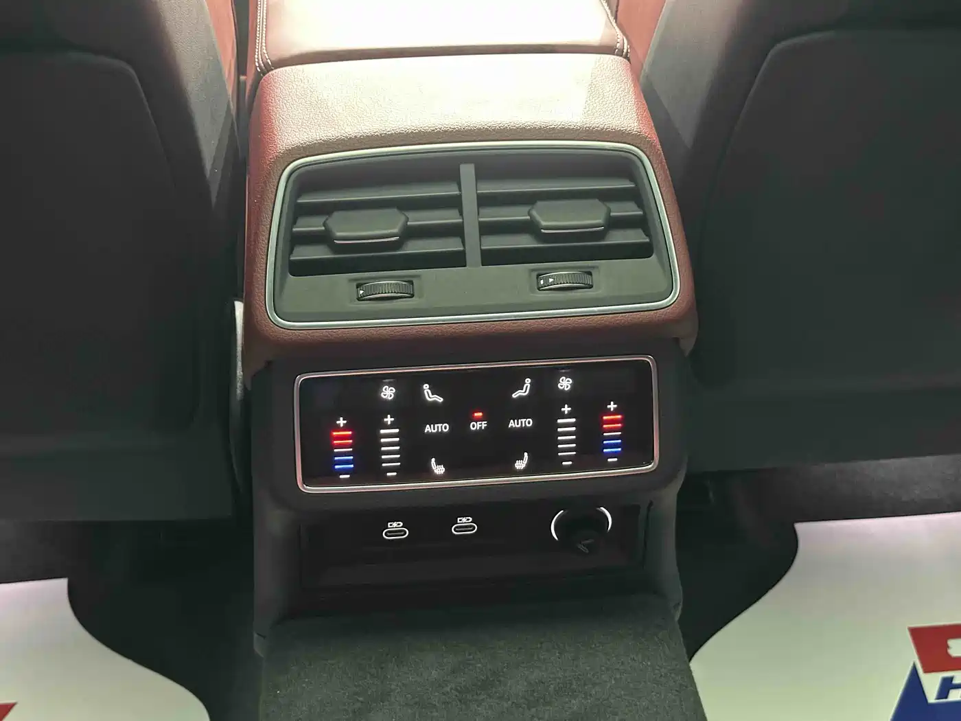Audi A7L 2025 Model Year 45 TFSI quattro Black Knight Edition фото 18