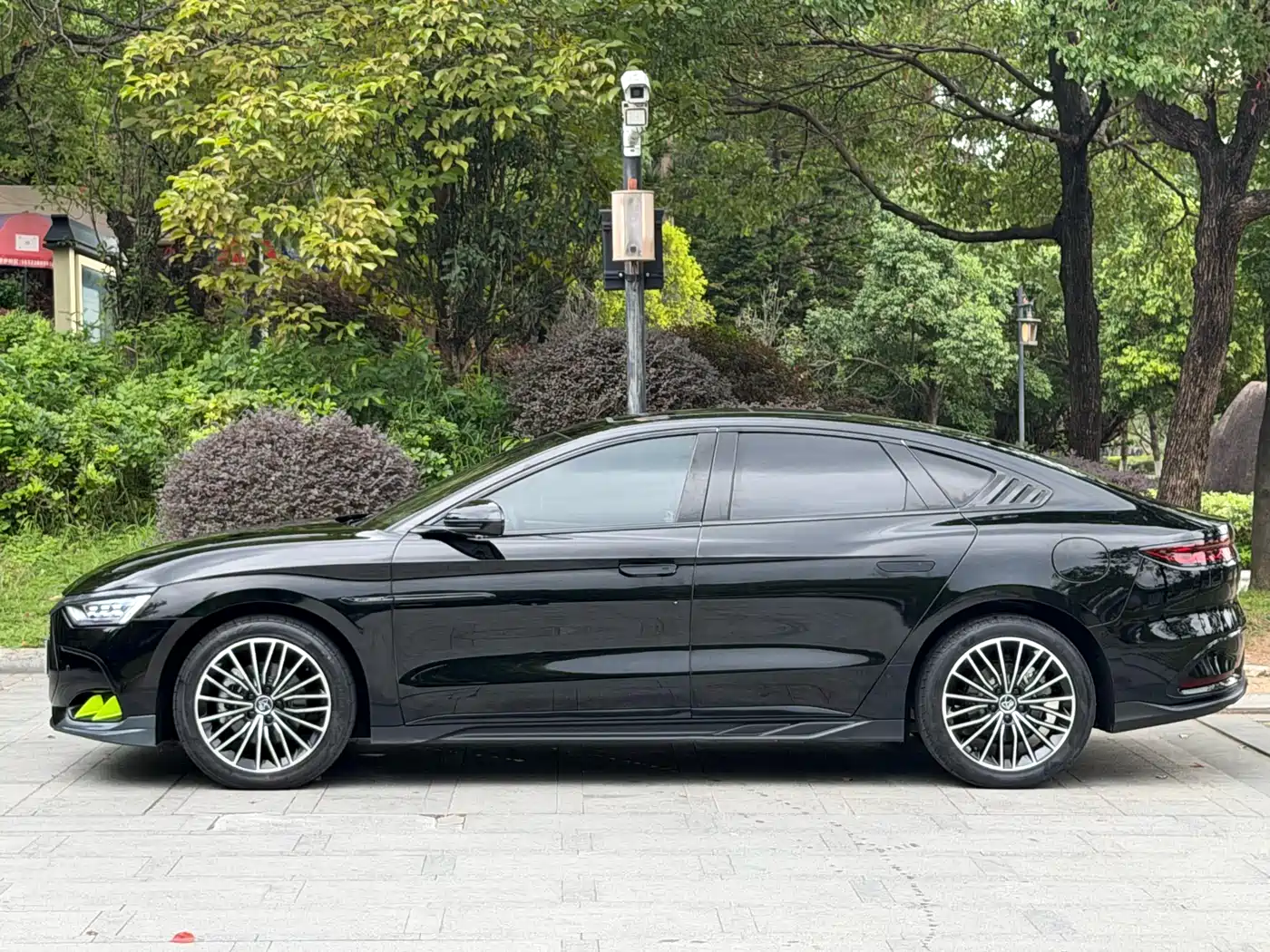 BYD HAN