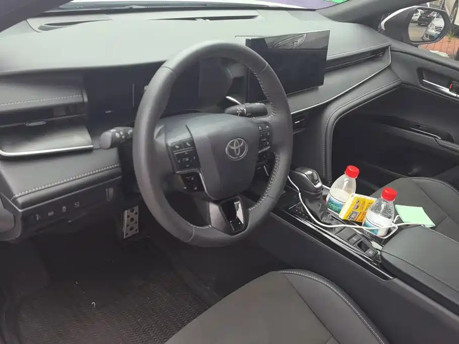 Toyota Camry 2026 2026 Hybrid 2.0HXS Sport Plus Edition