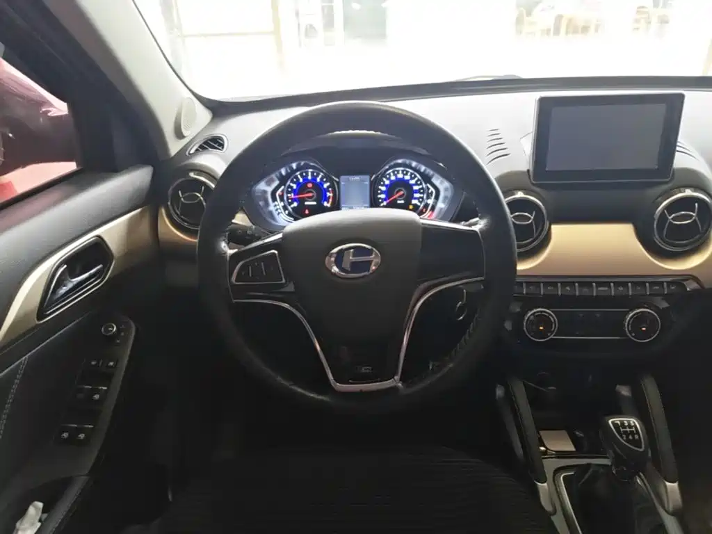 BAIC Changhe Q35 2018 2016 1.5L Manual Cool Edition