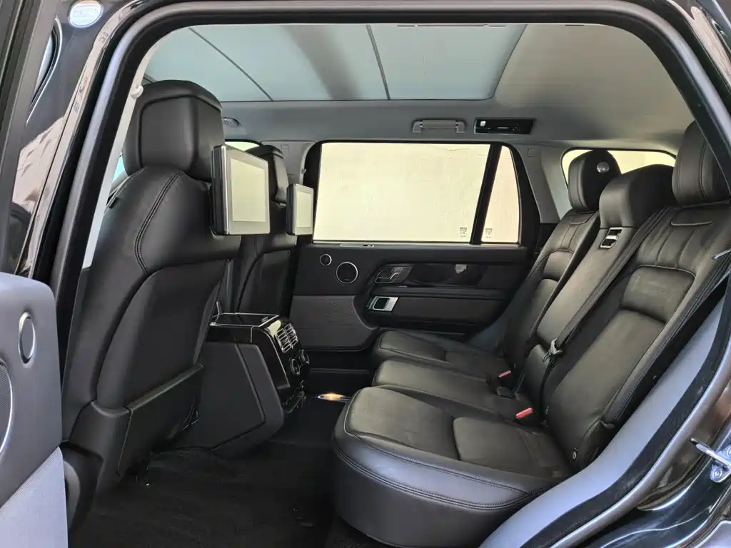Фото 10 - Land Rover Range Rover