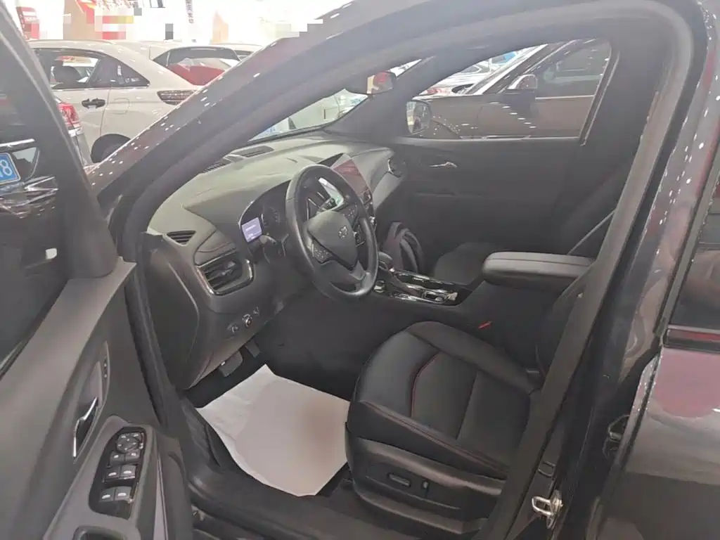 Chevrolet Equinox 2023 2022 Mild Hybrid 550T RS Intelligent Expansion Edition