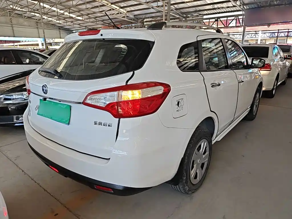 Venucia T70 2017 2016 1.6L Manual Rui Xing Edition
