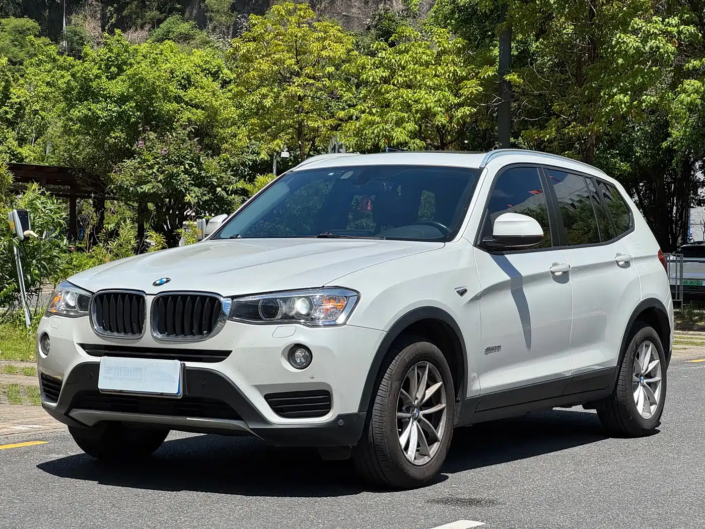 BMW X3 (Import) 2017 2016 sDrive20i