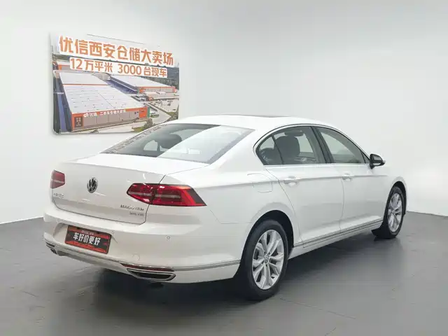 Volkswagen Magotan 2018 330TSI DSG Luxury — фото 2