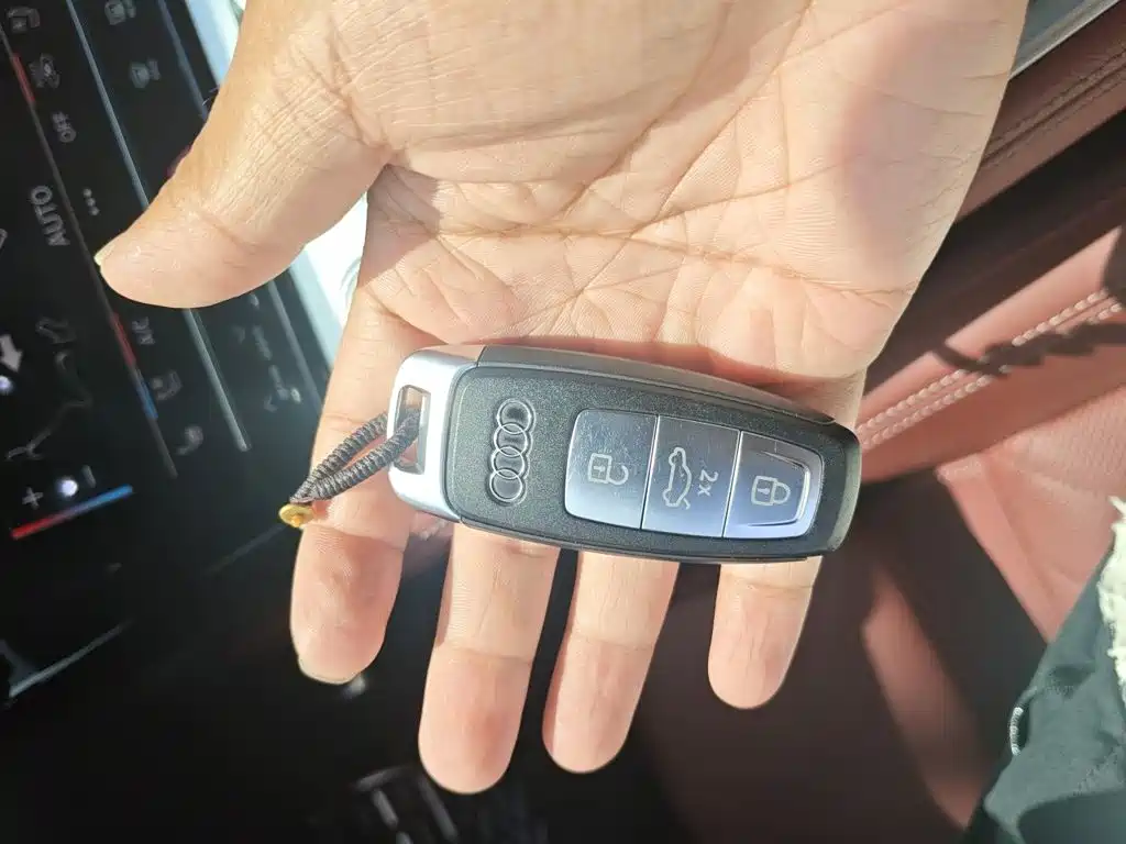 Audi Q6 2024 2024 45 TFSI quattro Black Warrior Edition 6-seater