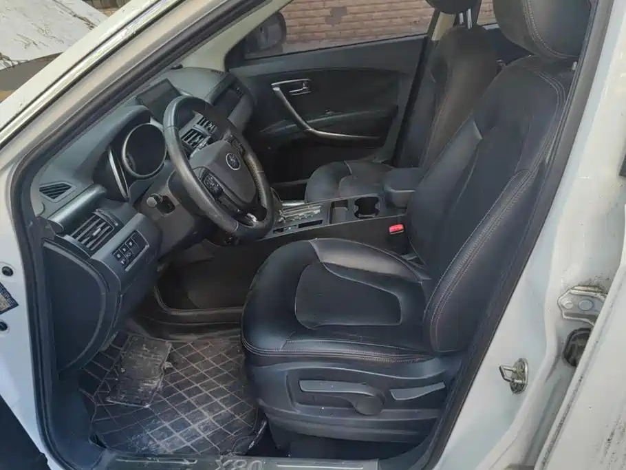 Besturn X80 2015 2015 2.0L Automatic Comfort