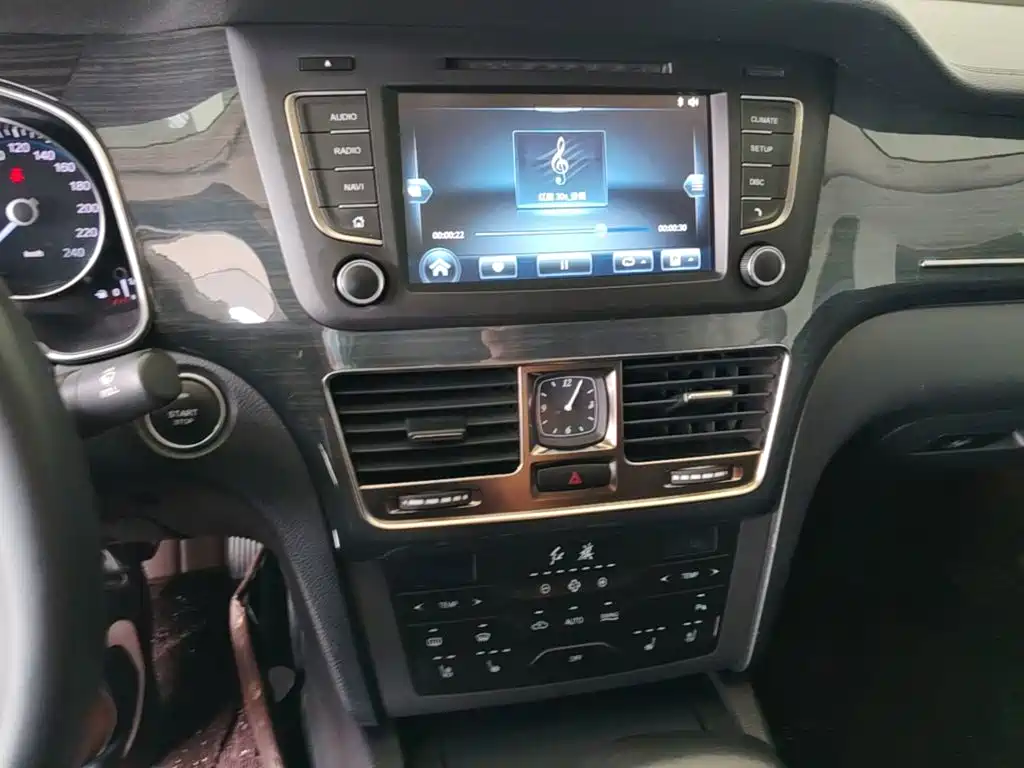 Hongqi H7 2018 2018 2.0T Flagship Edition