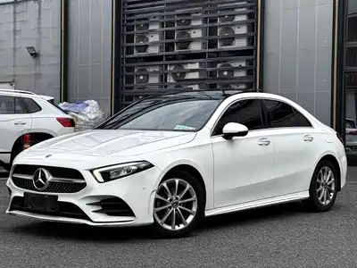 Mercedes-Benz A