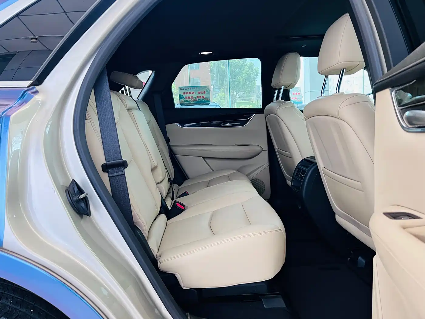 Cadillac XT5 2017 2016 25T Technology Model