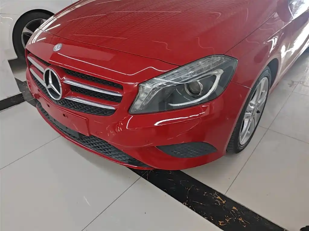 Mercedes-Benz A-Class (Import) 2015 A 180 Standard фото 24
