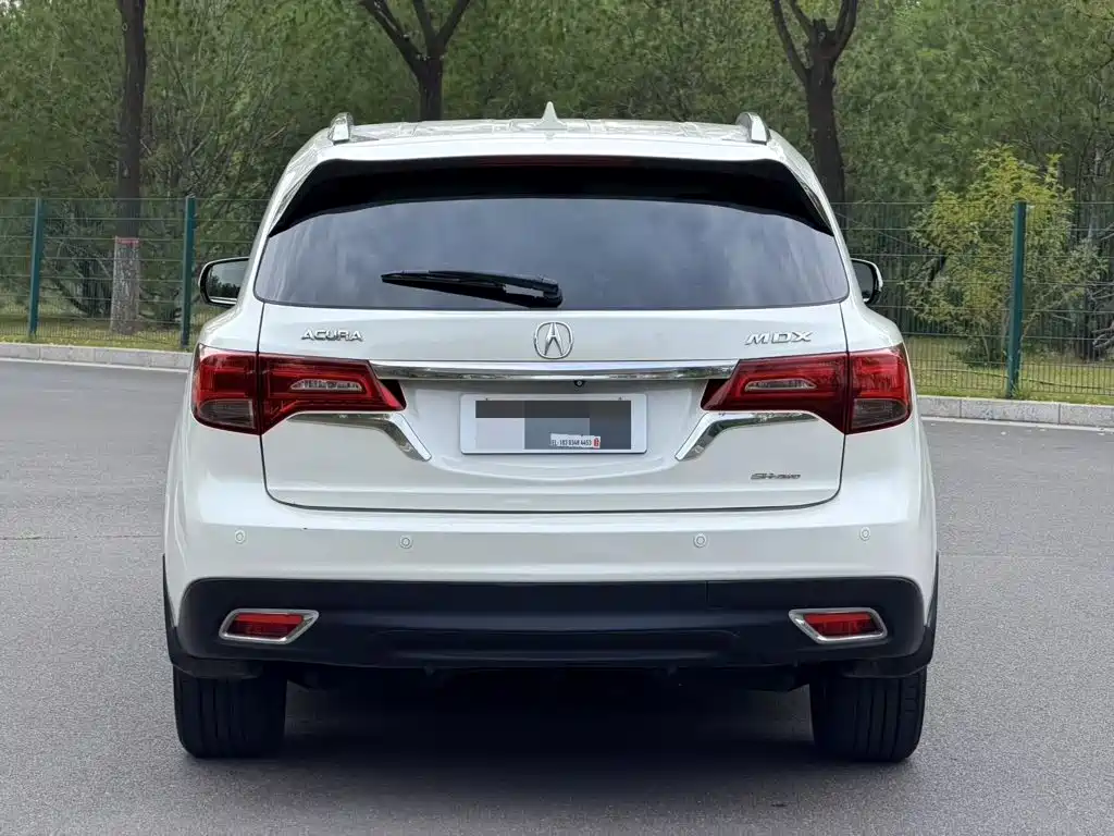 Photo 6 - Acura MDX