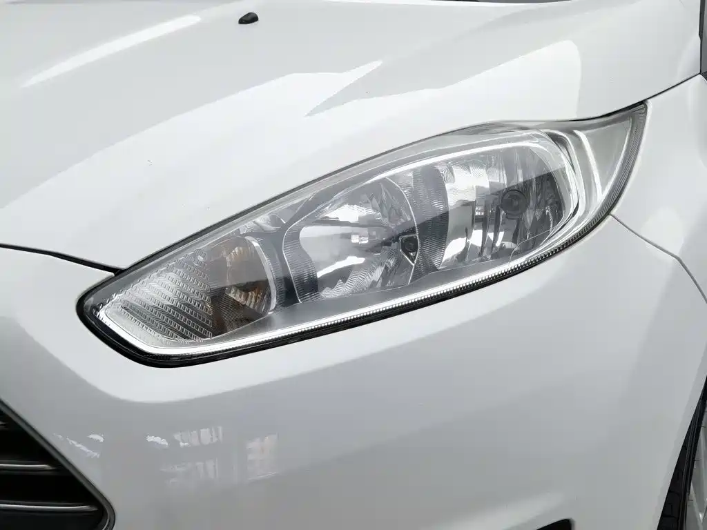 Ford Fiesta 2015 2013 Hatchback 1.5L Automatic Sport