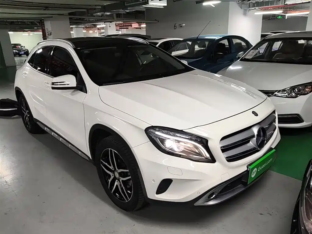 Mercedes-Benz GLA 2016 GLA 200 Fashion фото 4