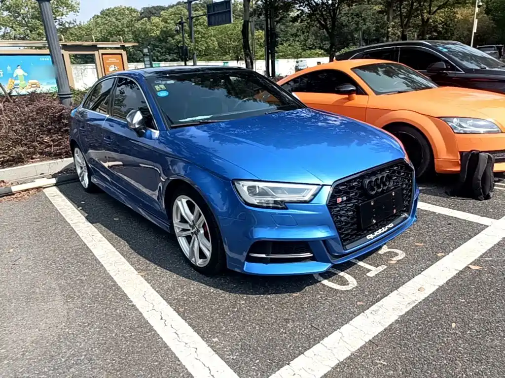 Audi S3 2018 2017 Facelift S3 2.0T Limousine