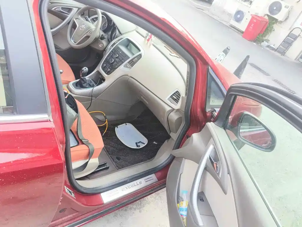 Buick Excelle 2012 2012 GT 1.6L Manual Progressive Edition
