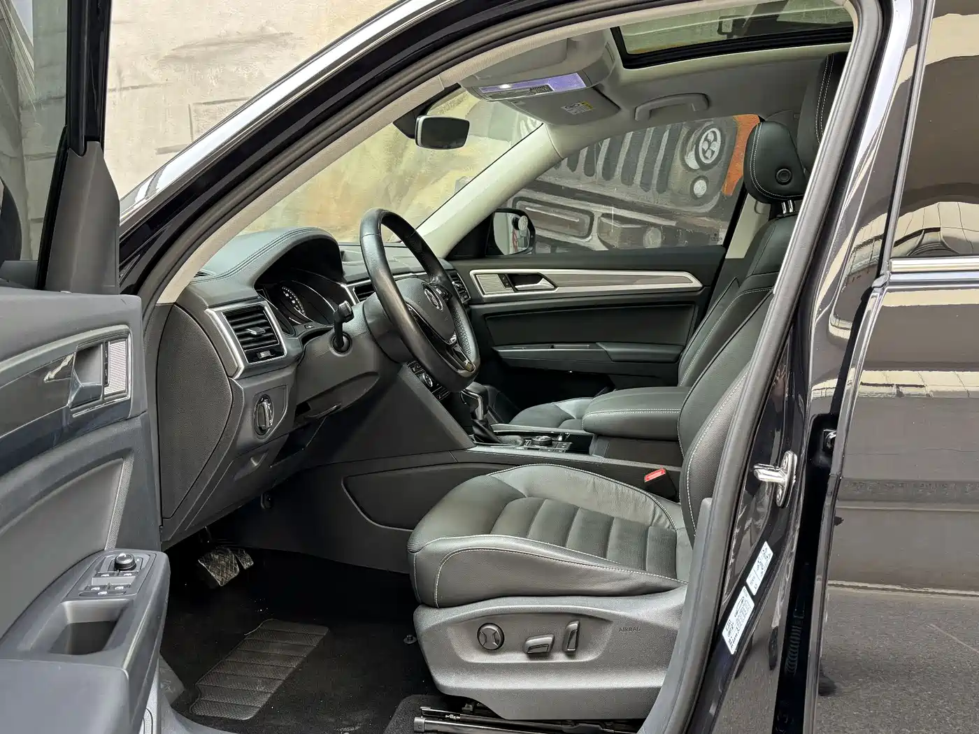 Volkswagen Teramont 2019 530 V6 4WD Luxury Edition China VI фото 9
