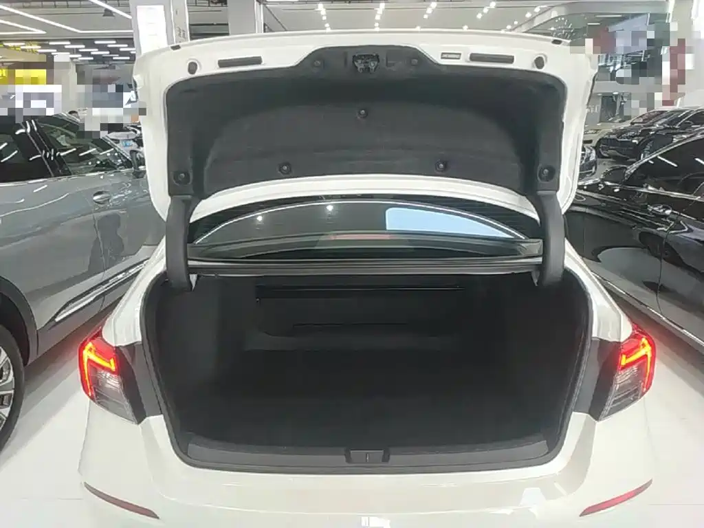 Photo 19 - Honda Civic