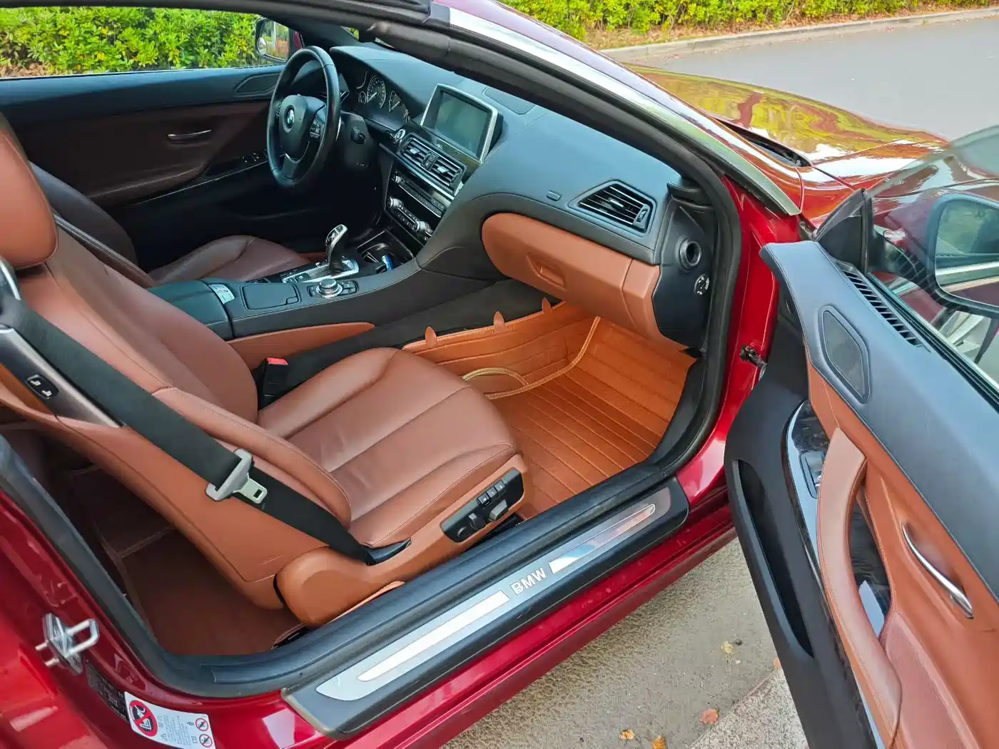 BMW 6 Series 2011 640i Convertible Coupe фото 5