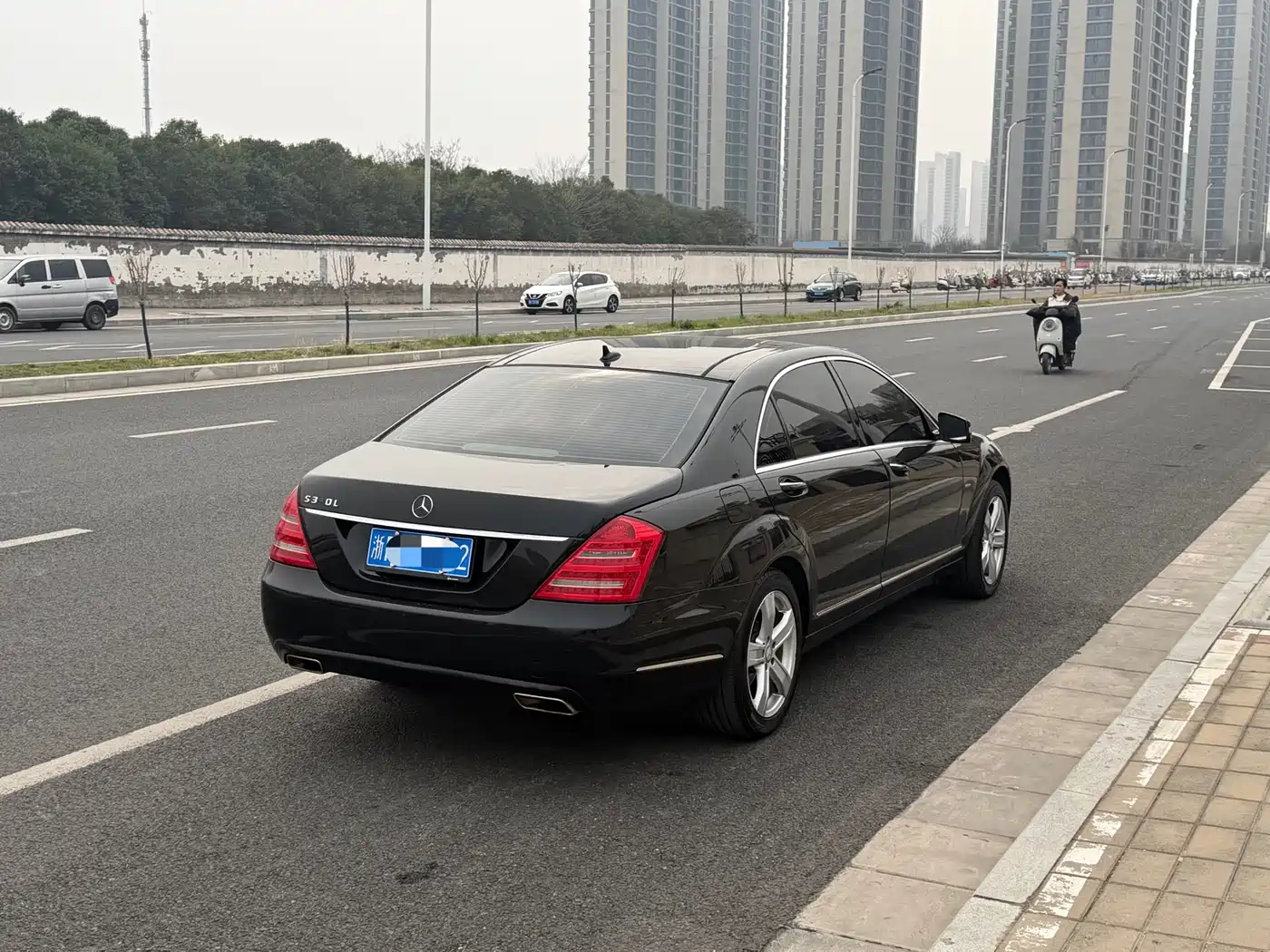 Mercedes-Benz S-Class 2012 S 300 L Luxury Grand Edition фото 16