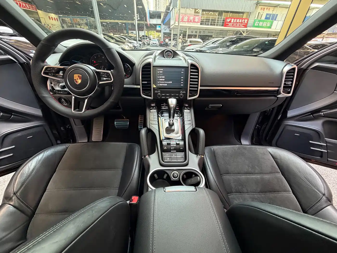 Фото 21 - Porsche Cayenne