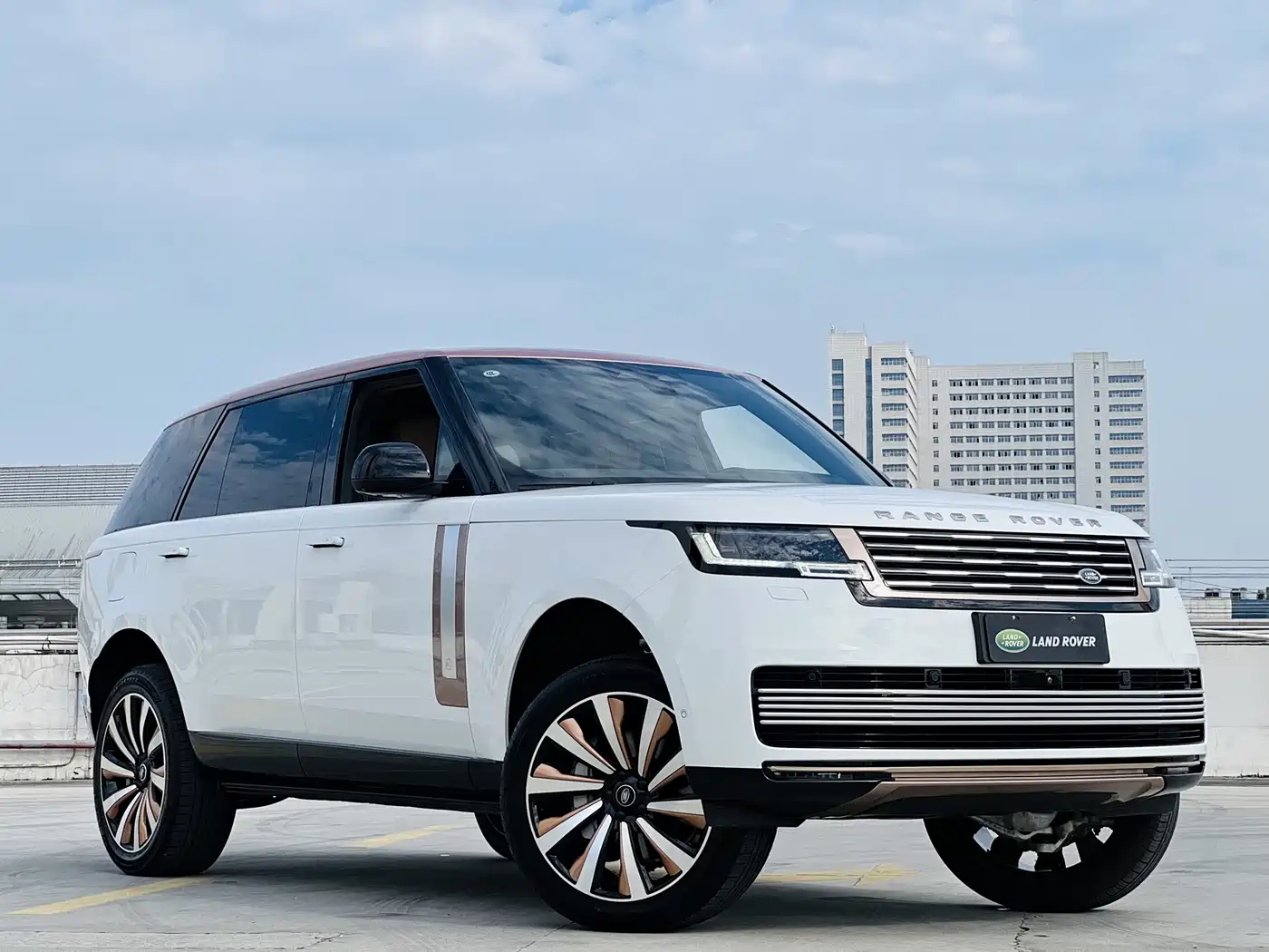 LAND ROVER RANGE ROVER