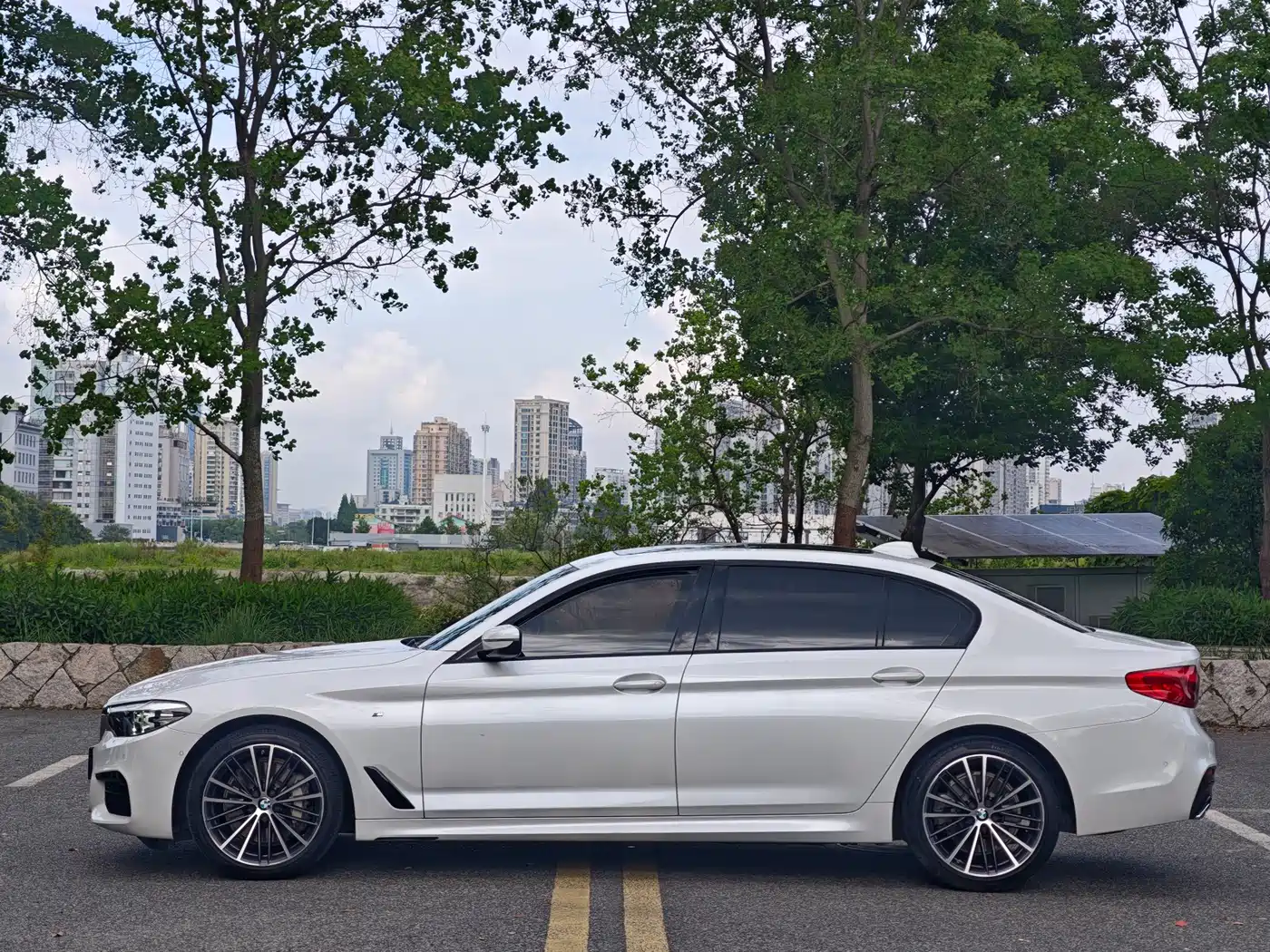 BMW 5 Series 2019 Facelift 530Li Leading M Sport Package фото 11
