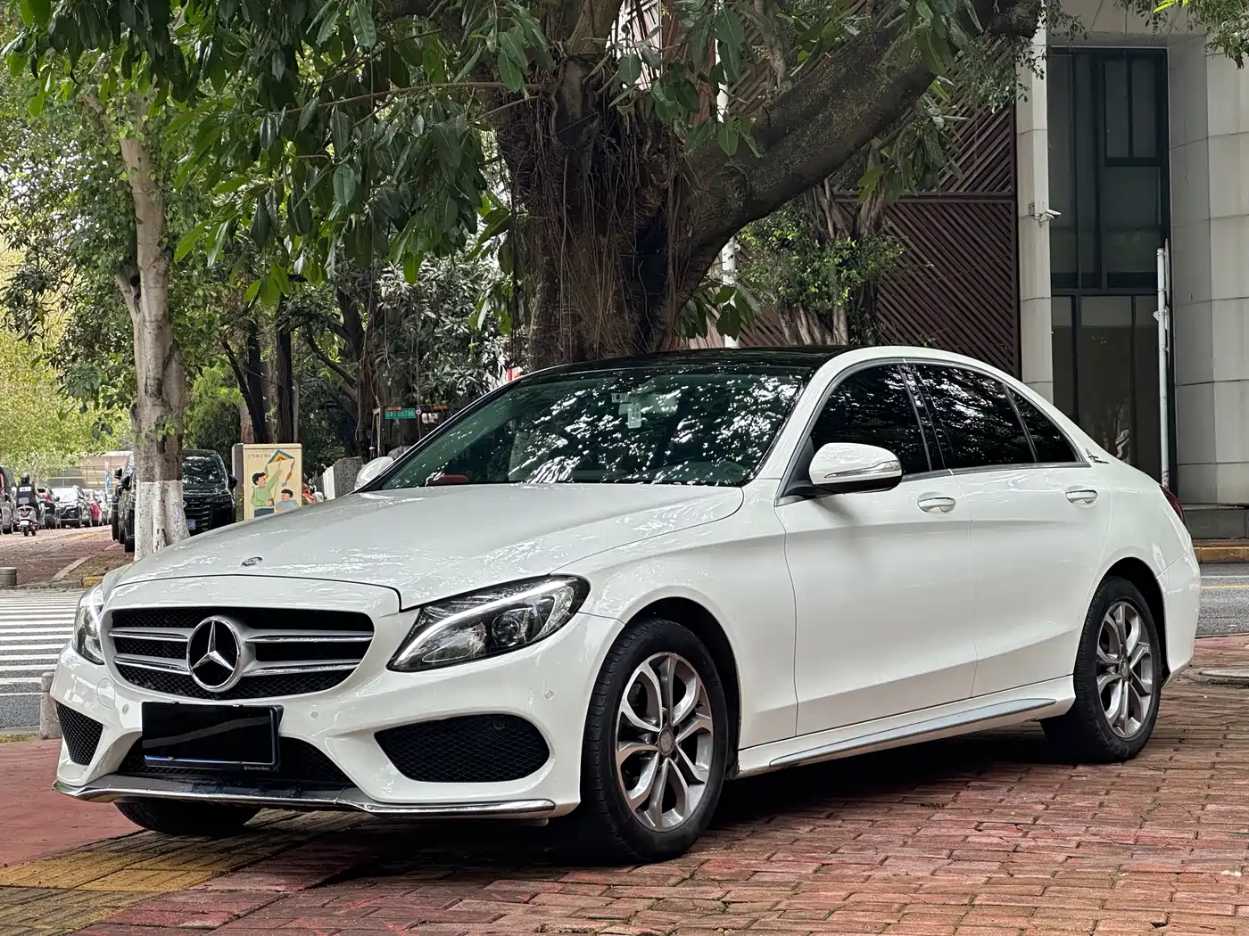 Mercedes-Benz C-Class 2015 C 200 L Sport