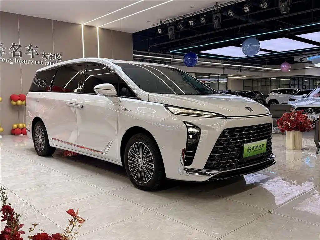 BUICK GL8 NEW ENERGY