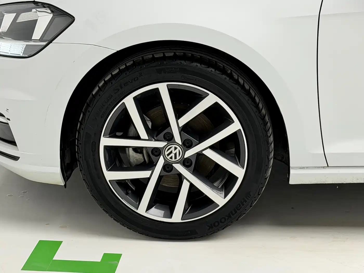 Volkswagen Golf 2020 Beloved Edition 280TSI DSG Luxury фото 8