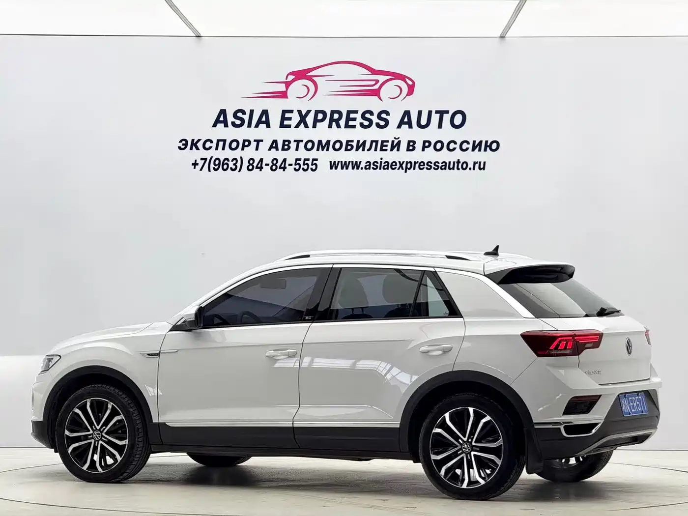 VOLKSWAGEN T ROC EXPLORING SONGS