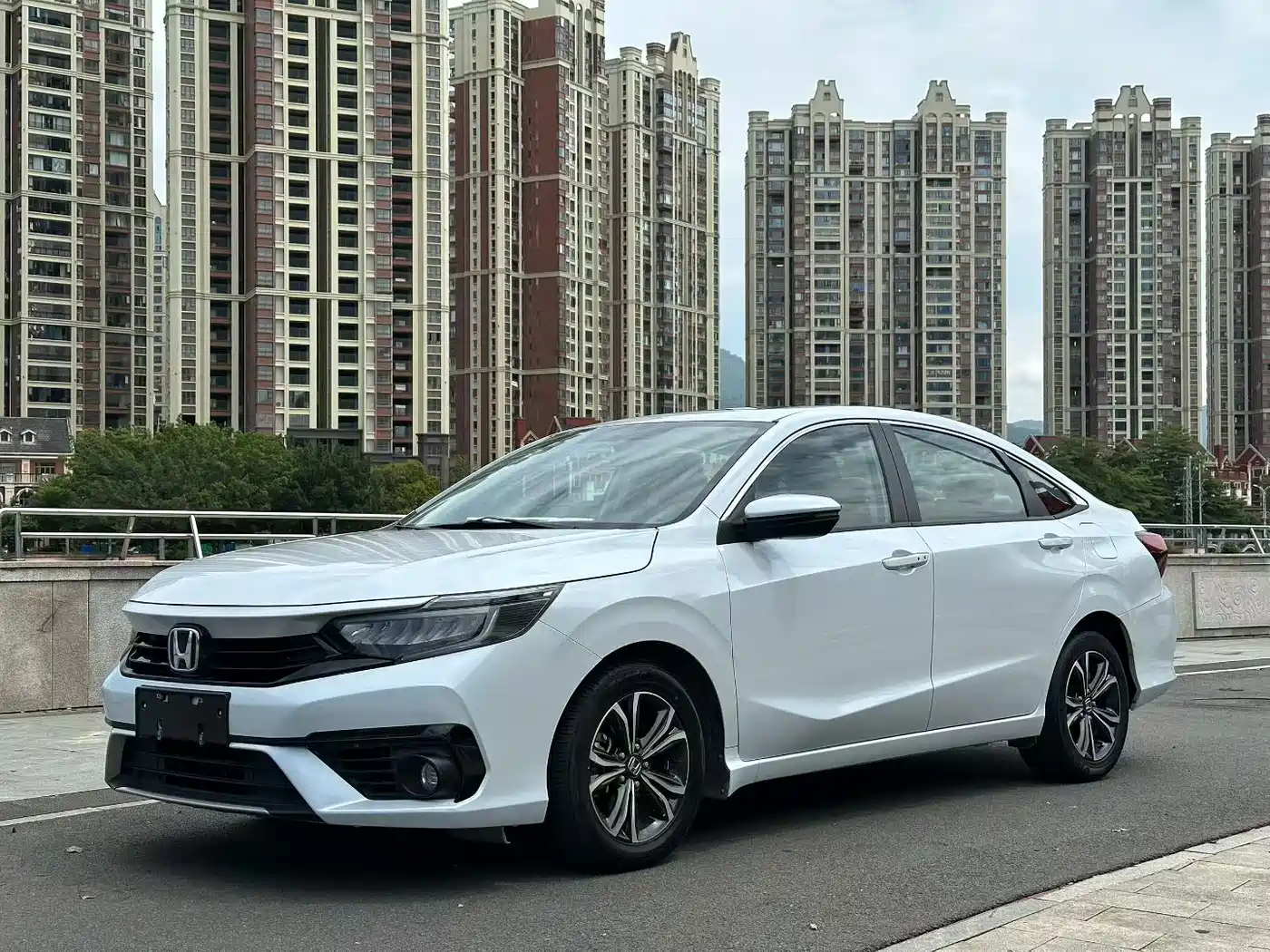 Honda ENVIX 2023 2022 Sharp Hybrid 1.5L Pure Comfort Edition