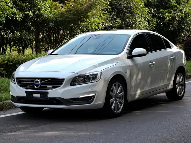Volvo Volvo S60 Plug-in Hybrid 2015 S60L E-Drive Hybrid T6 Wisdom