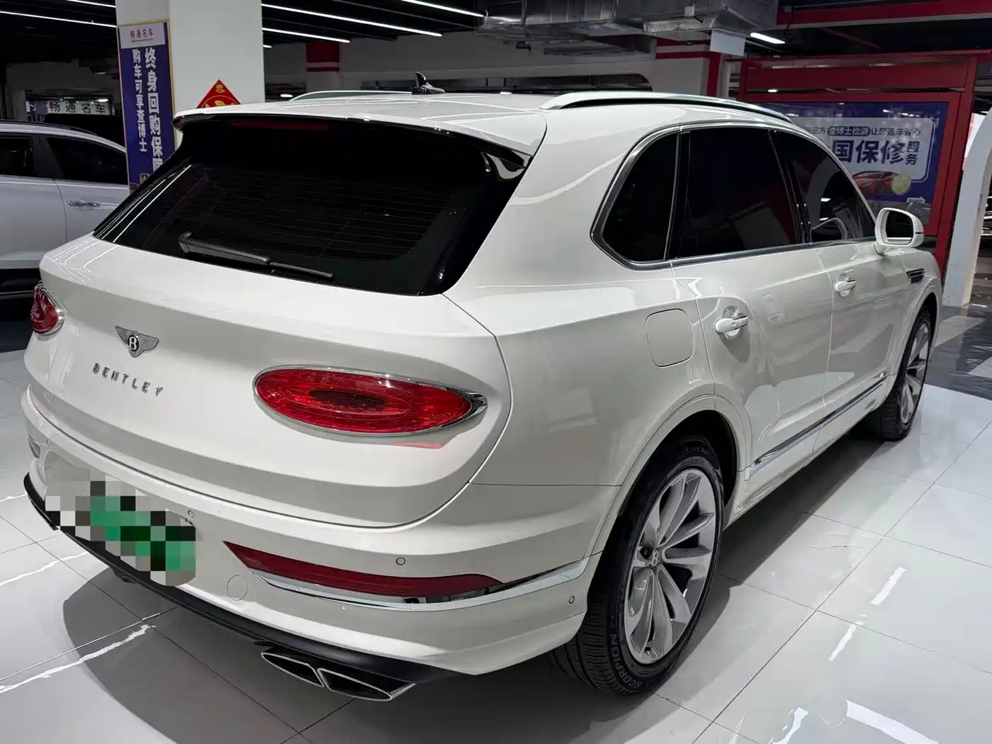 BENTLEY TIMYUE PLUG-IN HYBRID