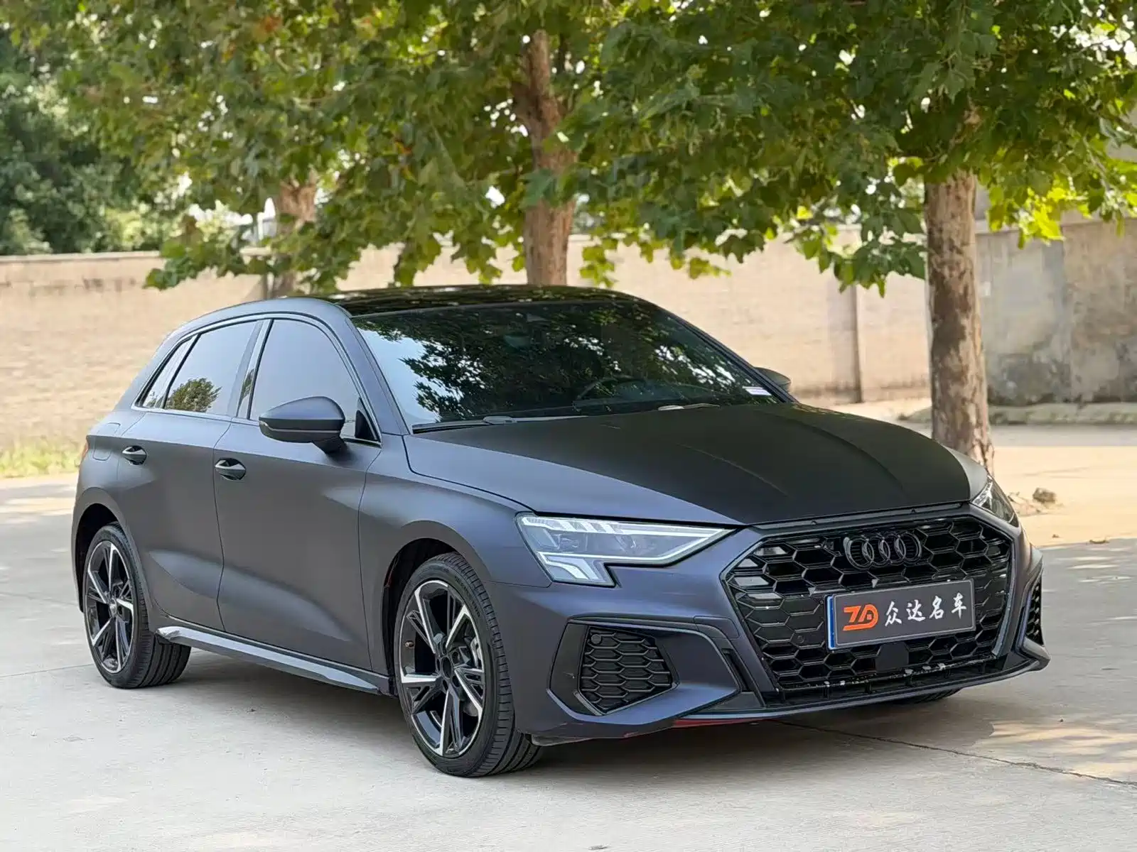 Photo 2 - Audi A3