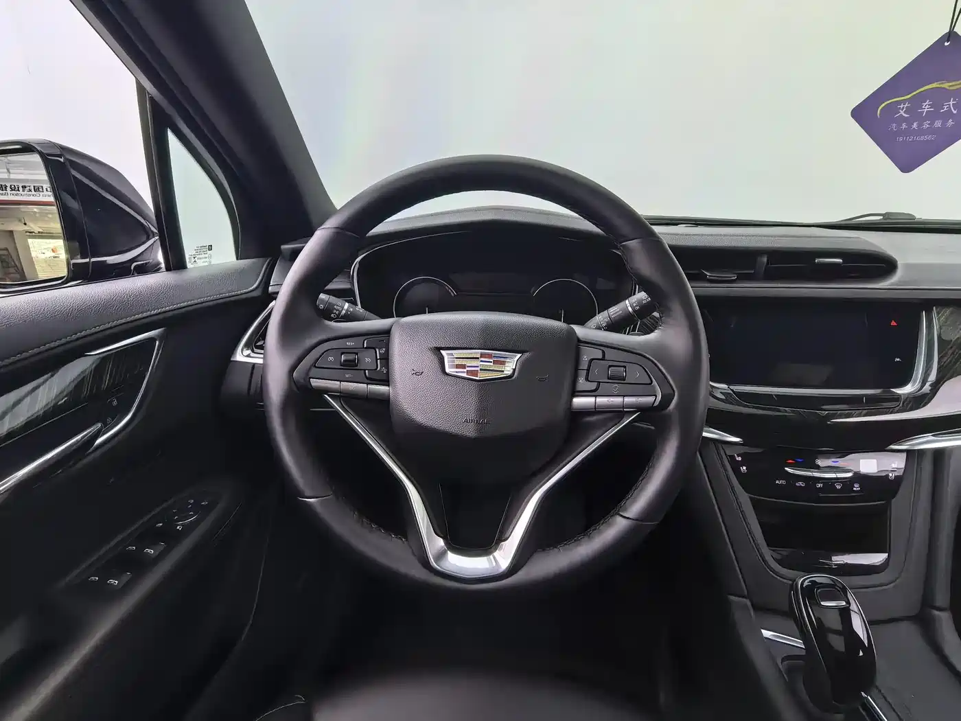 Cadillac XT6 2021 28T 7-Seater AWD Luxury фото 10