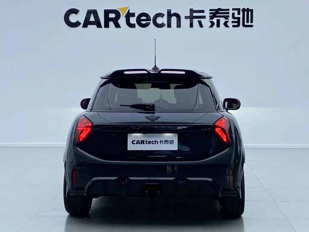MINI JCW 2025 2025 JOHN COOPER WORKS