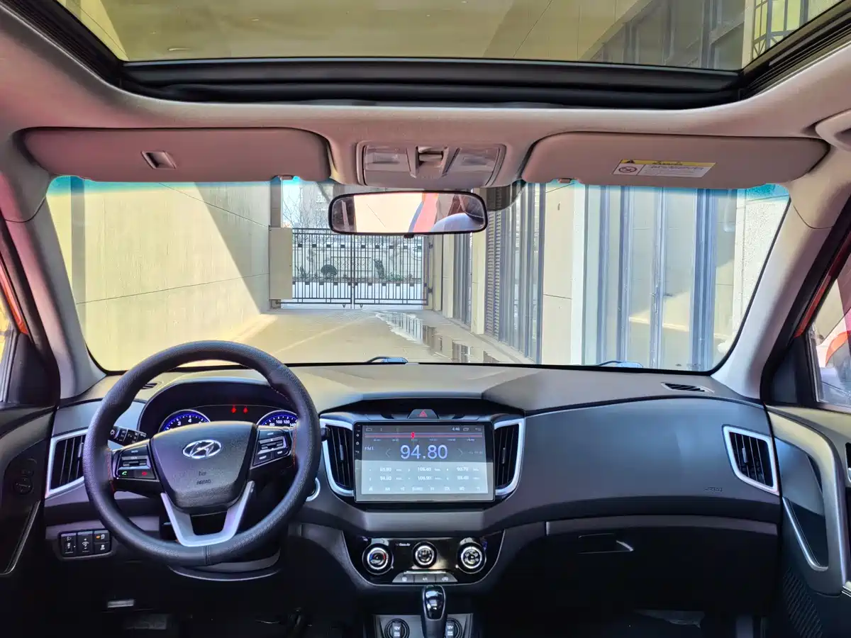 Hyundai Beijing Hyundai ix25 2017 1.6L Automatic Smart Edition фото 9